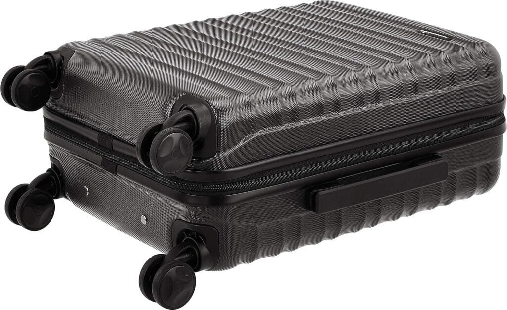 Amazon Basics Hardside Luggage Spinner - 55cm Cabin Size, Black, Approved for Ryanair and most other budget airlines